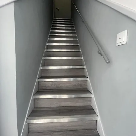 Dina House Apartamento *